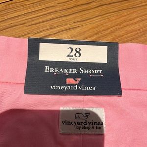 Vineyard vines 7” stretch breaker short